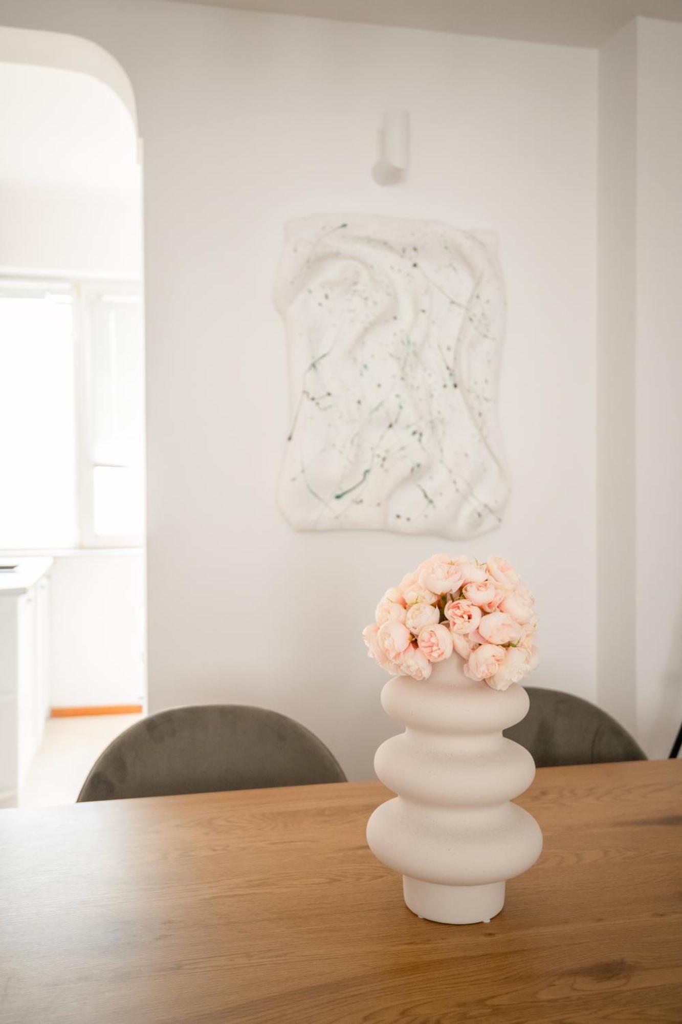 A Luxurious 2 Bedroom Apartment In Center ソフィア エクステリア 写真